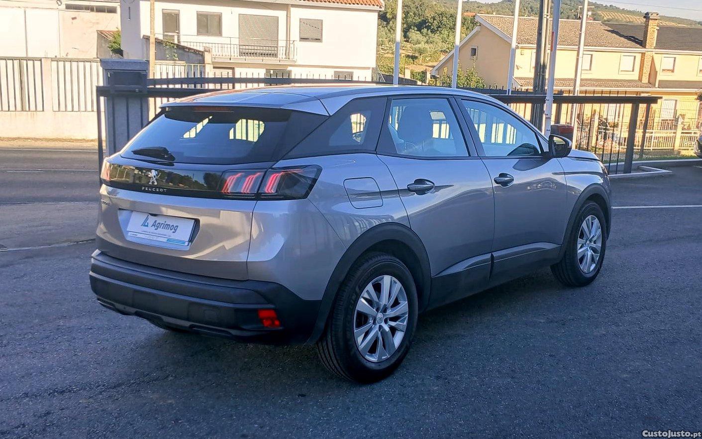 Peugeot 3008 1.5 BlueHdi Active — photo 3