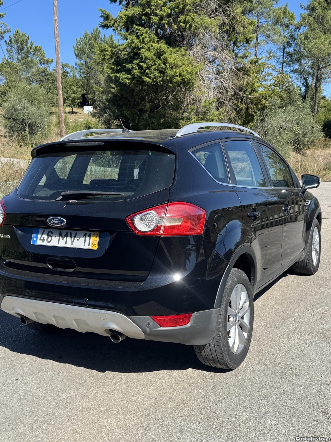 Ford Kuga 2.0 TDCi - 12 foto 3
