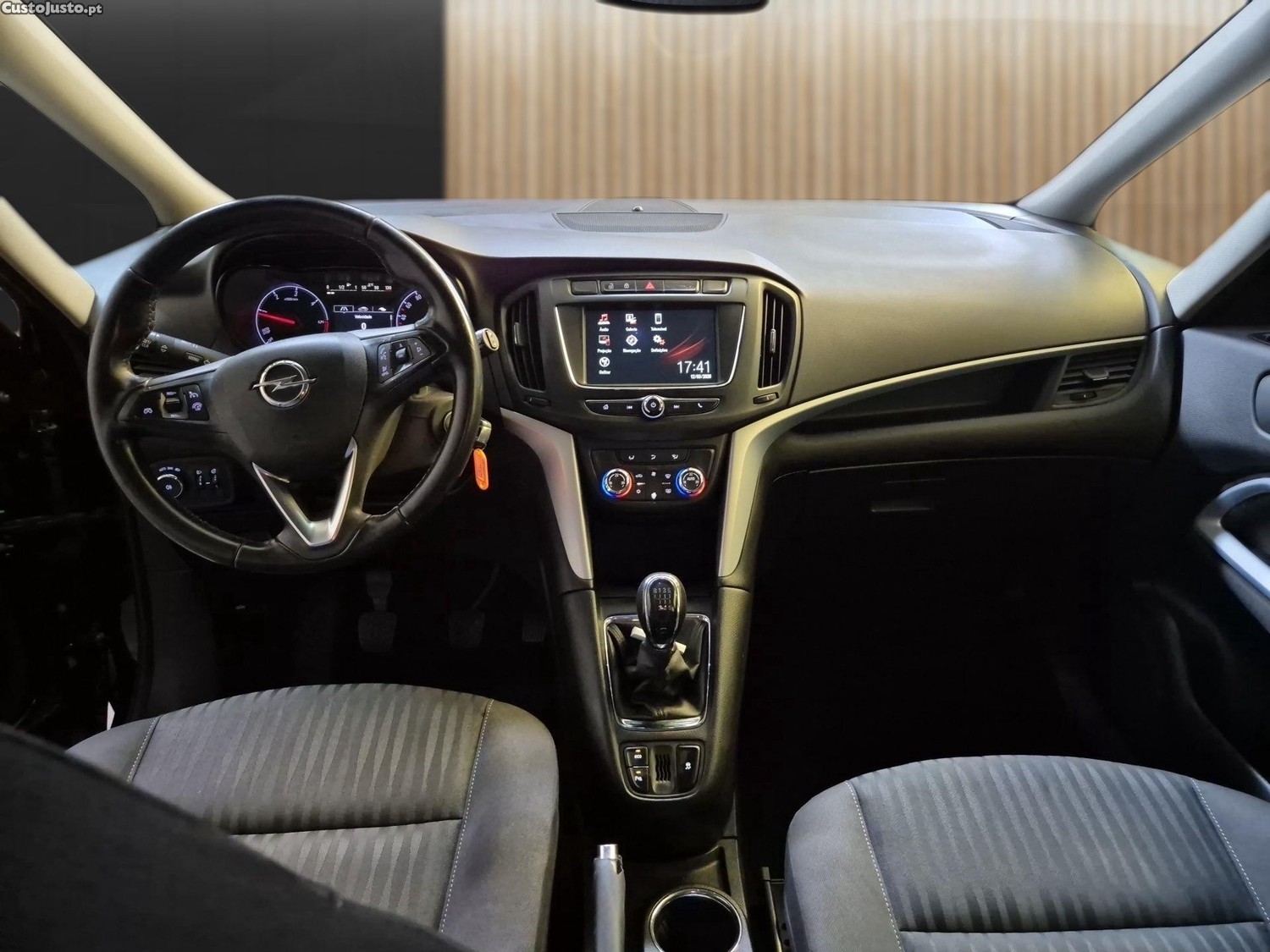 Opel Zafira 1.6 CDTI — fotografia 4