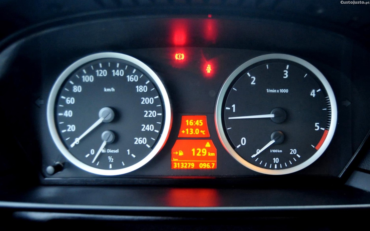 BMW 520 D Touring — fotografia 4