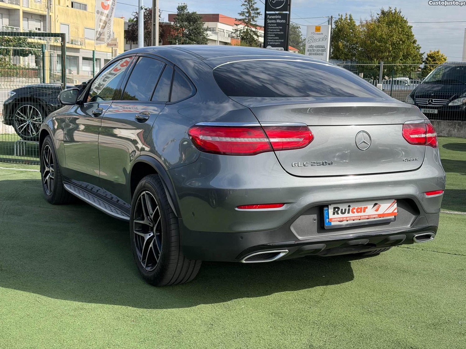 Mercedes-Benz GLC 250 Amg Line - 16 foto 5
