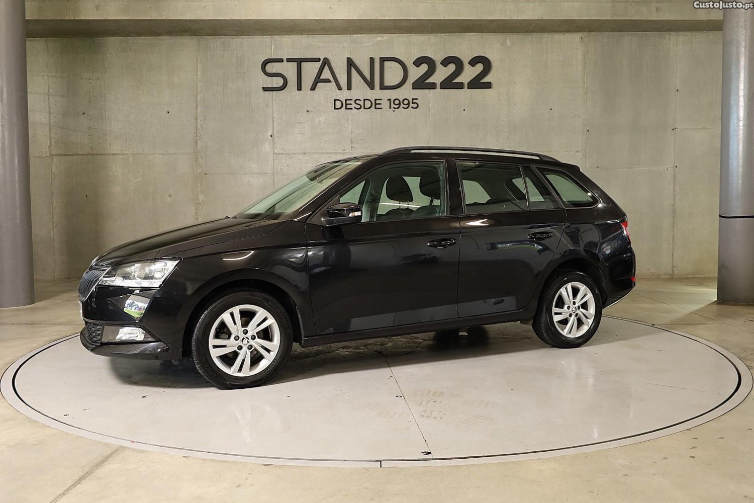 Skoda Fabia Break 1.0 TSI Ambition — fotografia 16