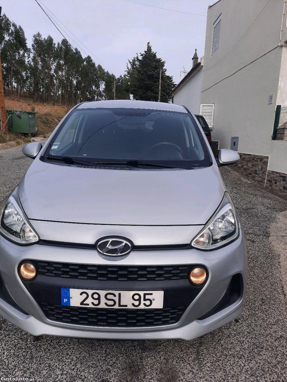 Hyundai i10 1.0 - 17 foto 5