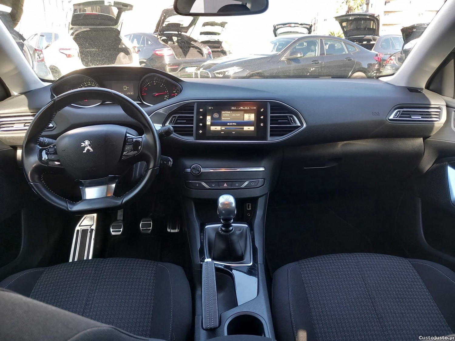 Peugeot 308 SW 1.6 BlueHDi Allure — fotografia 7