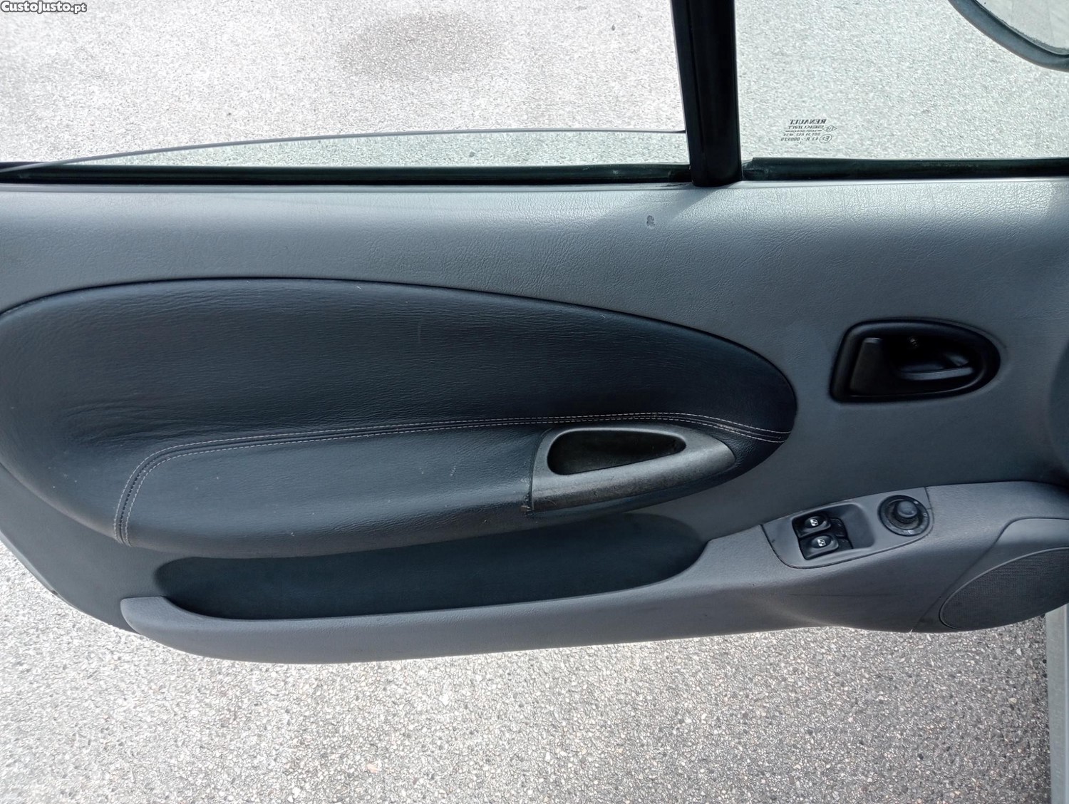 Renault Mégane Cabrio 1.4 16V — fotografia 4