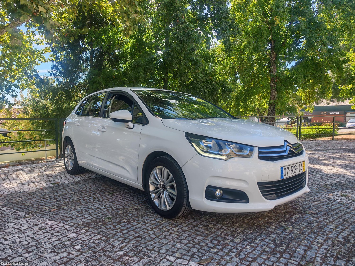 Citroën C4 1.6 HDI GPS 109km  Nacional Troco - 16 — photo 2