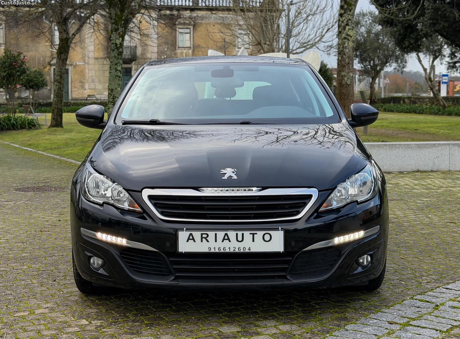 Peugeot 308 1.6 BlueHDi — fotografia 8
