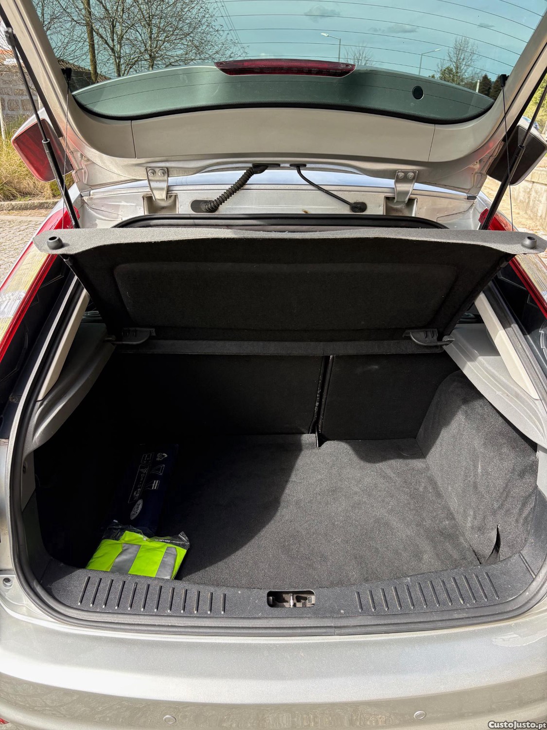 Ford Focus Titanium 1.6Tdci 110cv — fotografia 2