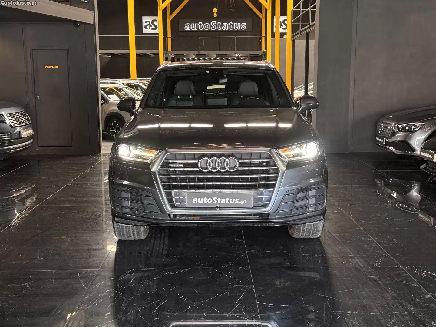 Audi Q7 3.0 tdi quattro s-line tiptronic - 19 foto 2