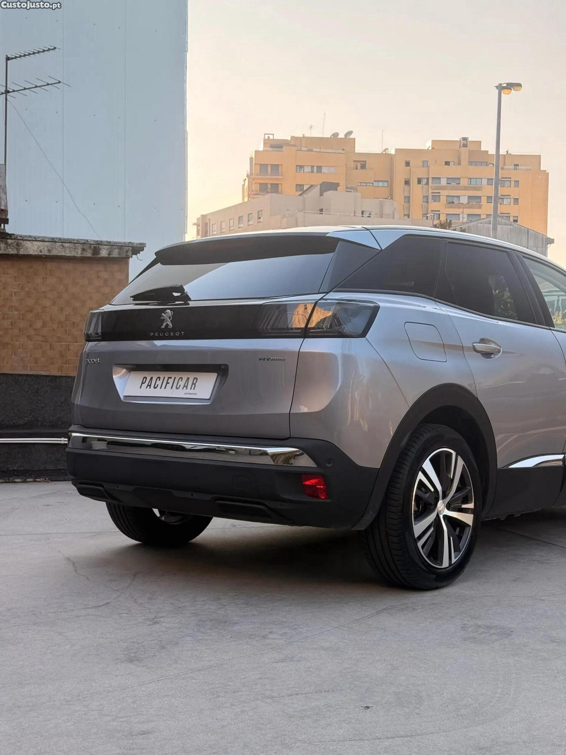 Peugeot 3008 1.6 Hybrid Allure Pack e-EAT8 - 22 foto 4