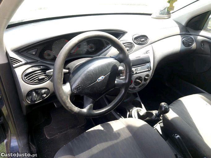 Ford Focus SW — fotografia 2