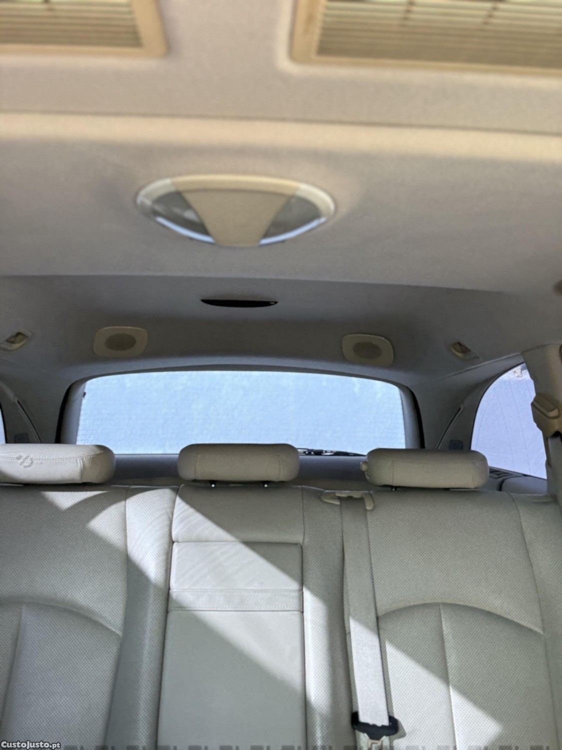 Mercedes-Benz E 320 Avantgard — fotografia 3