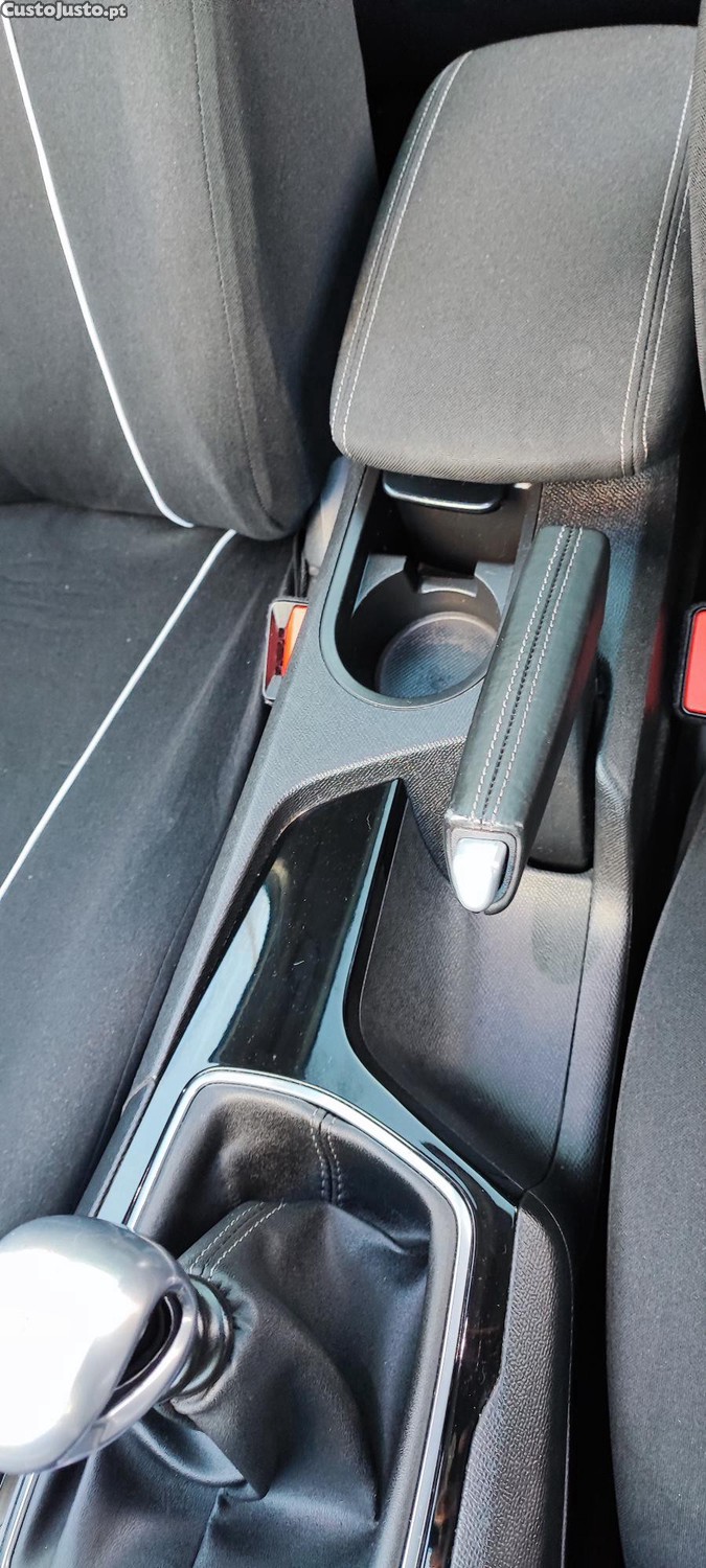 Peugeot 308 SW - 19 foto 4