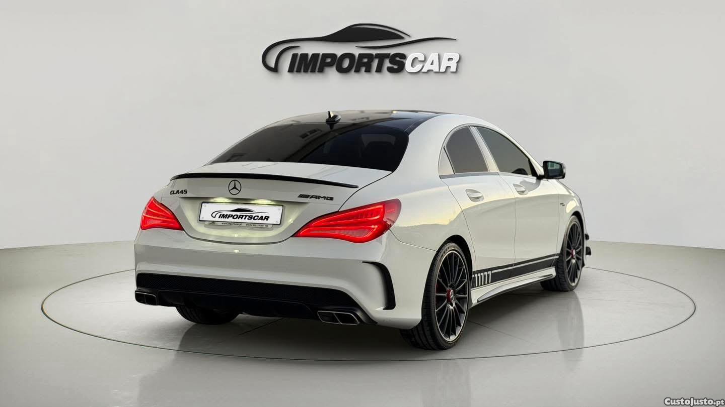 Mercedes-Benz CLA 45 AMG Shooting Brake 4Matic 7G-DCT - 14 foto 2