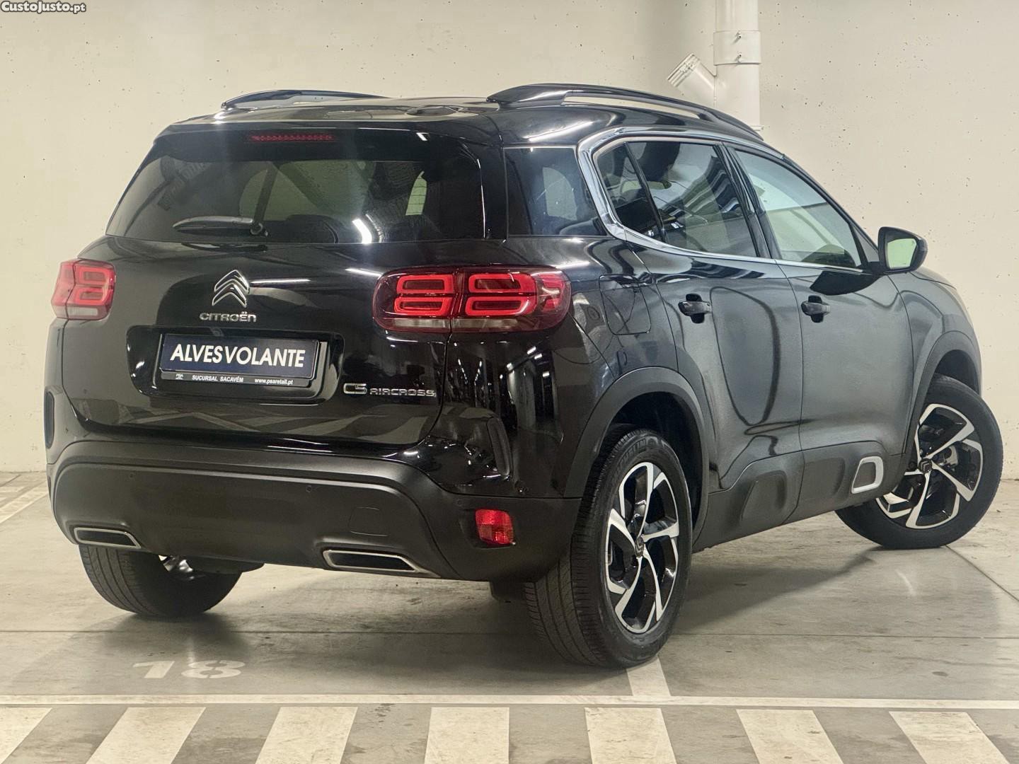 Citroën C5 Aircross 1.2 PureTech Shine - 19 — photo 4