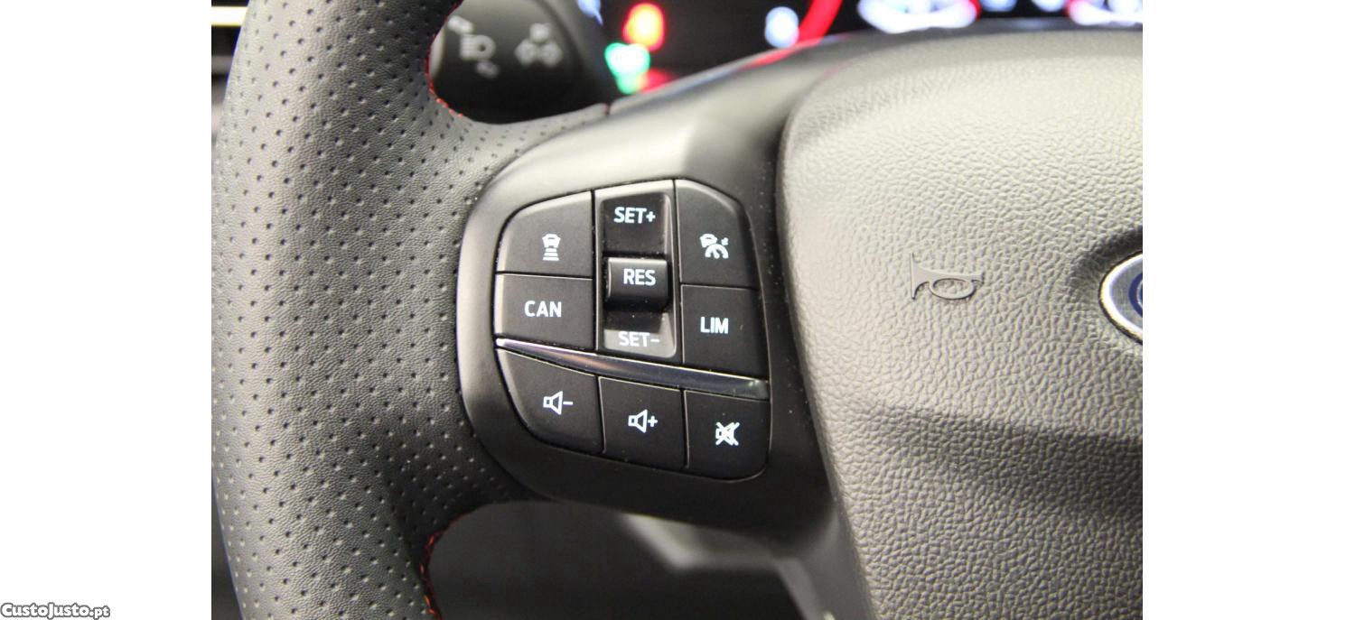 Ford Focus 1.0 EcoBoost 125cv MHEV ST-Line — fotografia 11