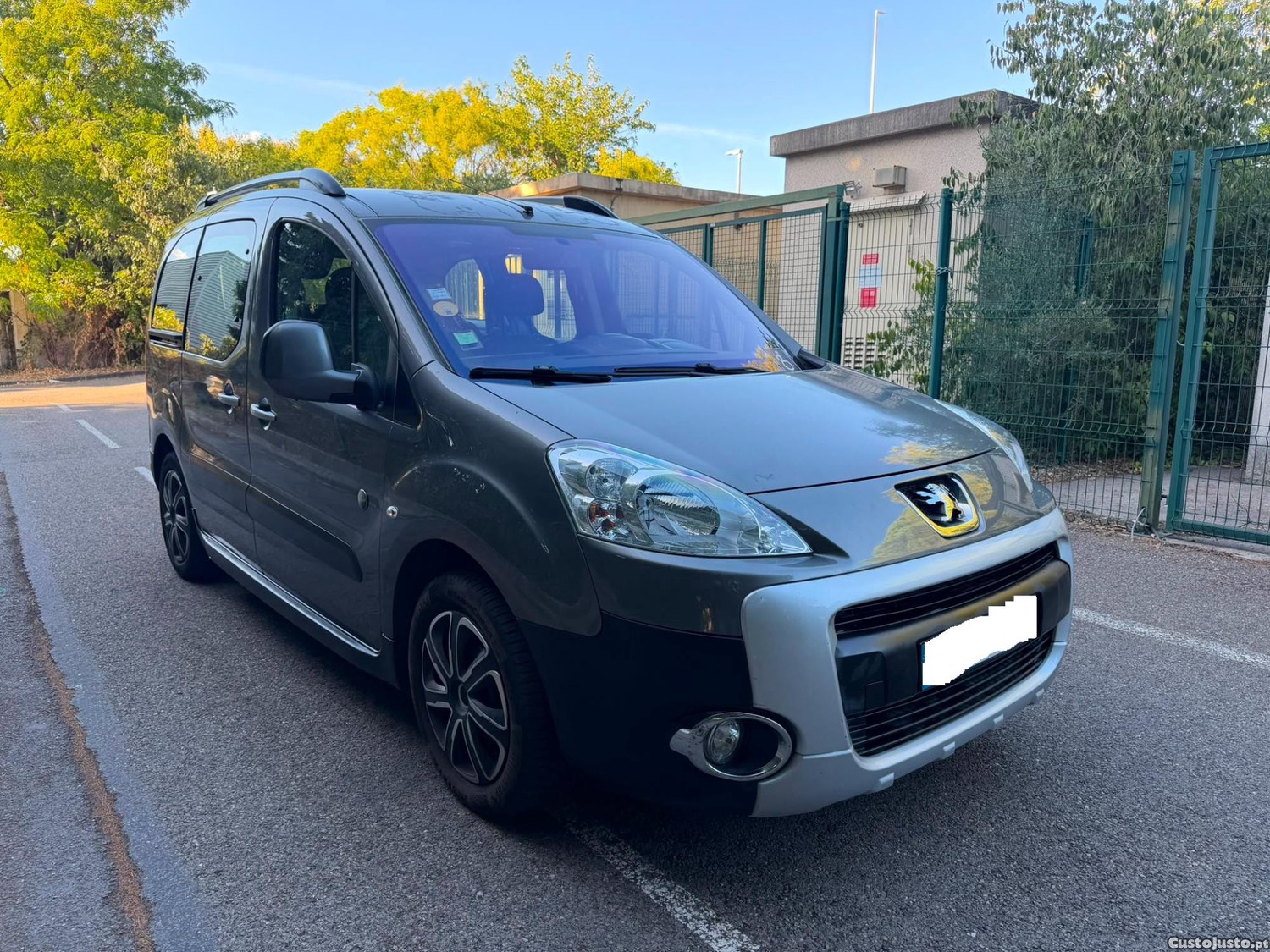 Peugeot e-Partner 1.6 Mobilidade Reduzida - 09 — photo 5