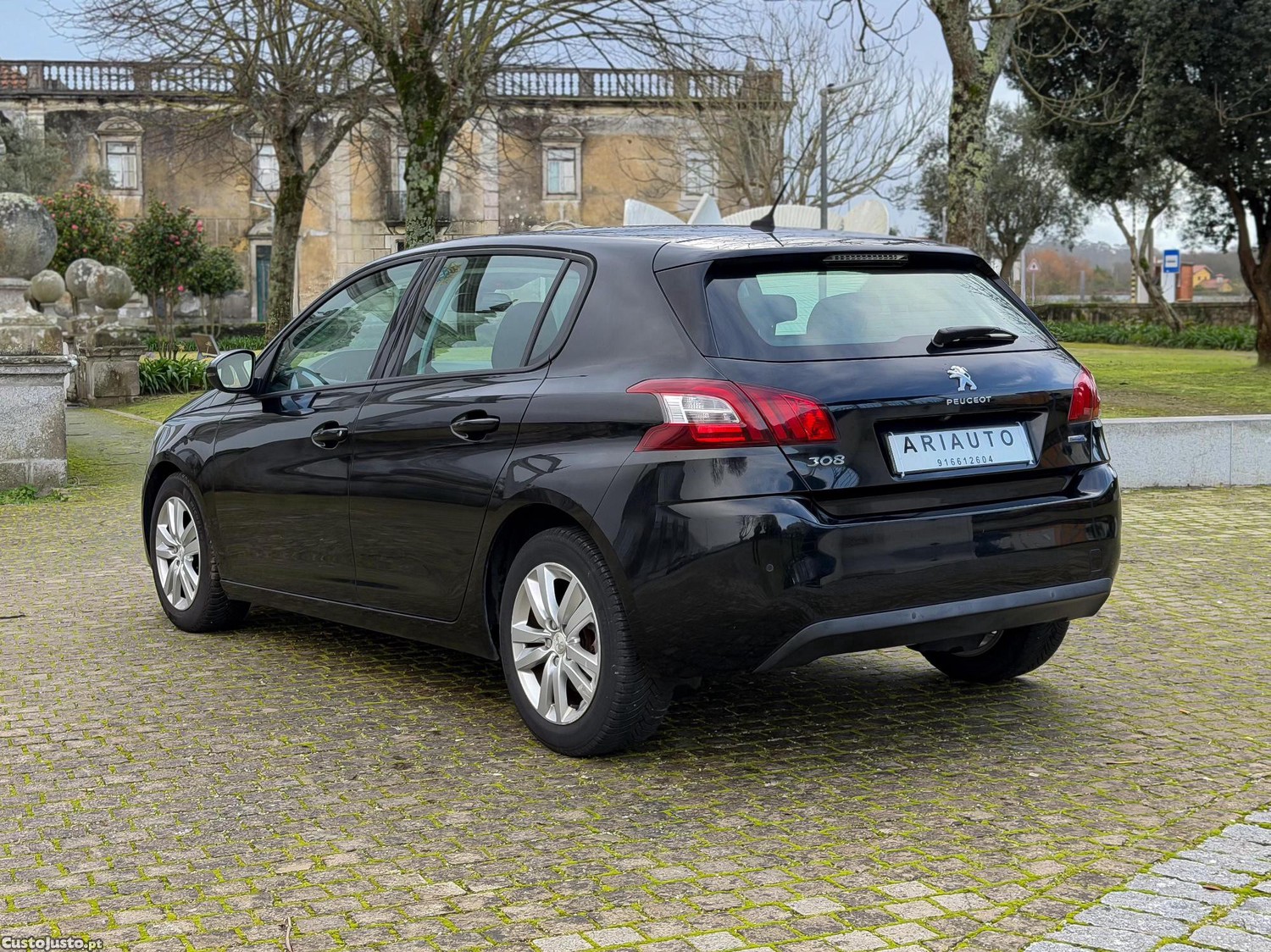 Peugeot 308 1.6 BlueHDi — fotografia 6