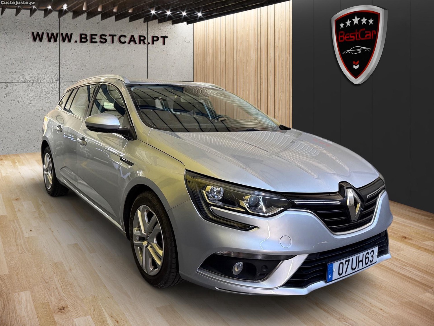 Renault Mégane ST 1.5 dCi - 16 — photo 2
