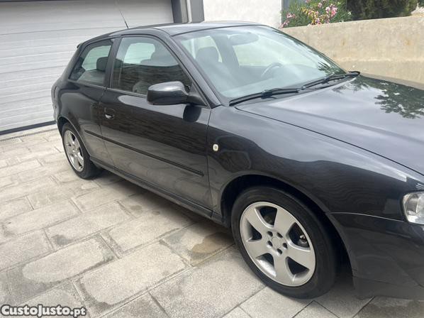 Audi A3 1.9 TDI 110Cv - 00 foto 4
