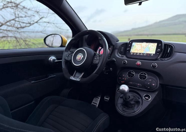 Abarth 695 Competizione — fotografia 4
