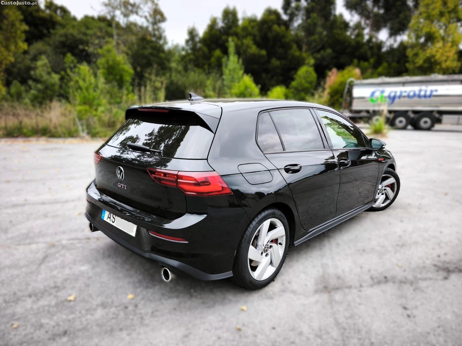 VW Golf 2.0 TSI GTI DSG - 22 foto 4
