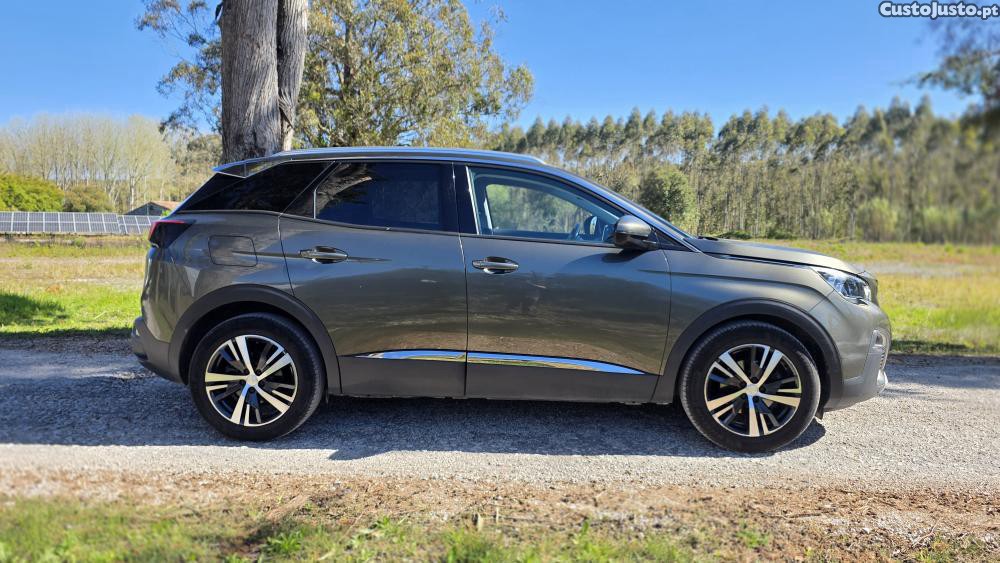 Peugeot 3008 1.5 BlueHDi Allure P — photo 4