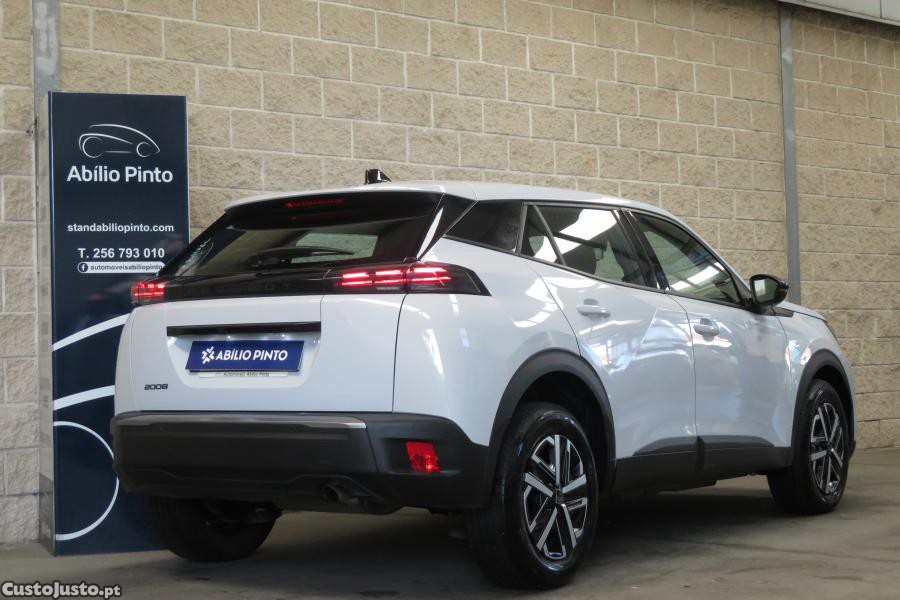 Peugeot 2008 1.2 PureTech Active - 24 — photo 4
