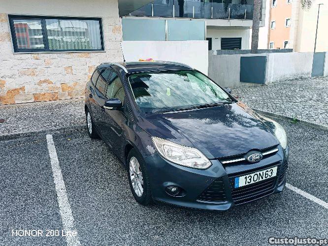 Ford Focus 1.6tdci sw titanium inrrepreensivel - 15 foto 4