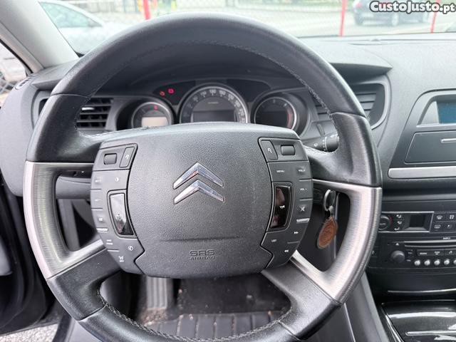 Citroën C5 2.0 HDI Executive — fotografia 4