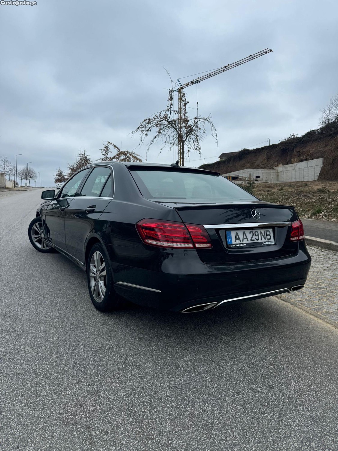 Mercedes-Benz E 300 Bluetec Hybrid — fotografia 3