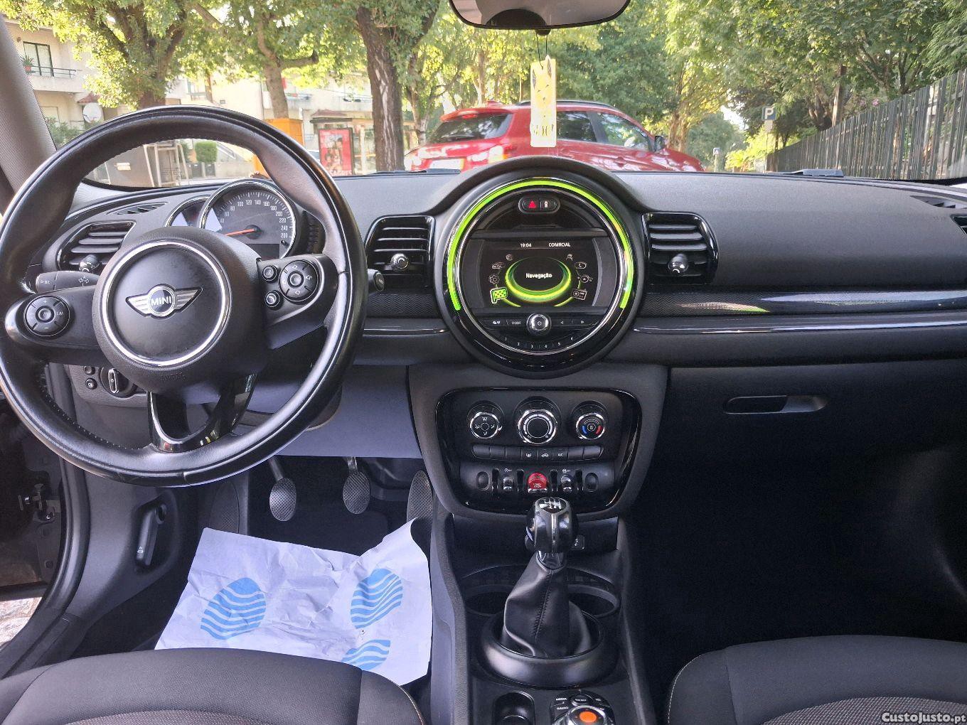 MINI Clubman One D — fotografia 4