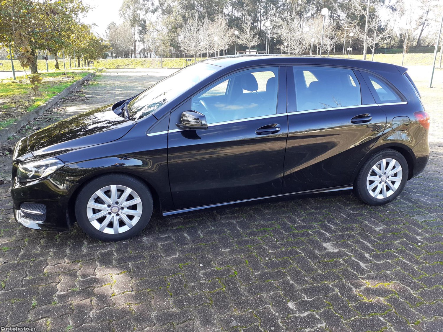 Mercedes-Benz B 180 CDI - 17 — photo 4