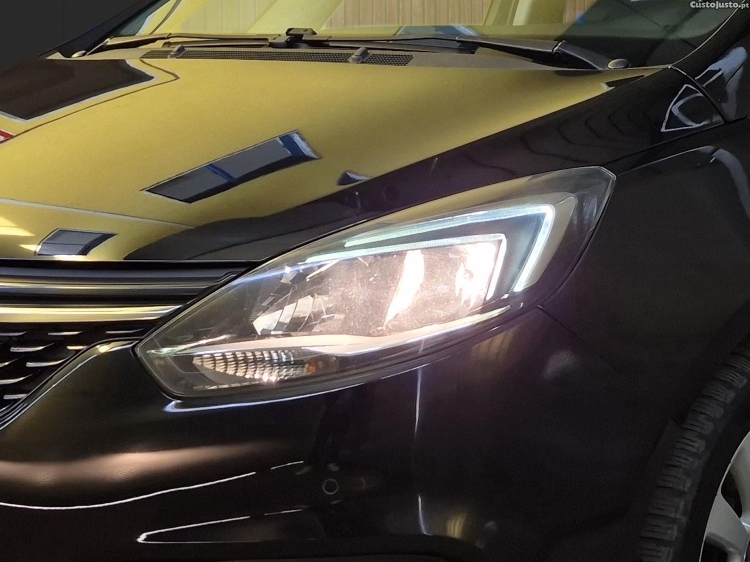 Opel Zafira 1.6 CDTI — fotografia 9