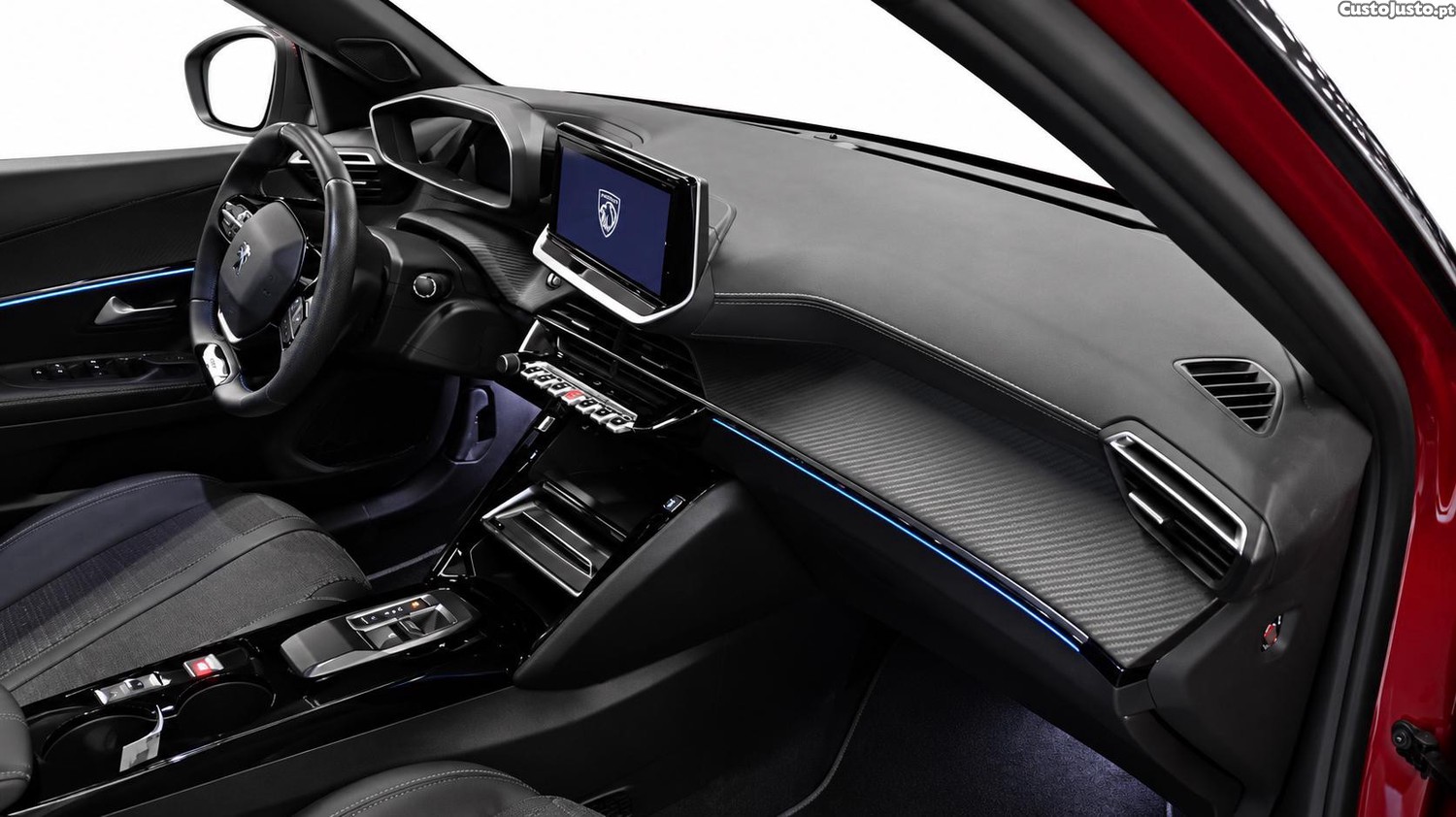 Peugeot e-2008 GT 156CV 54Kwh (AUTO) - 24 foto 5
