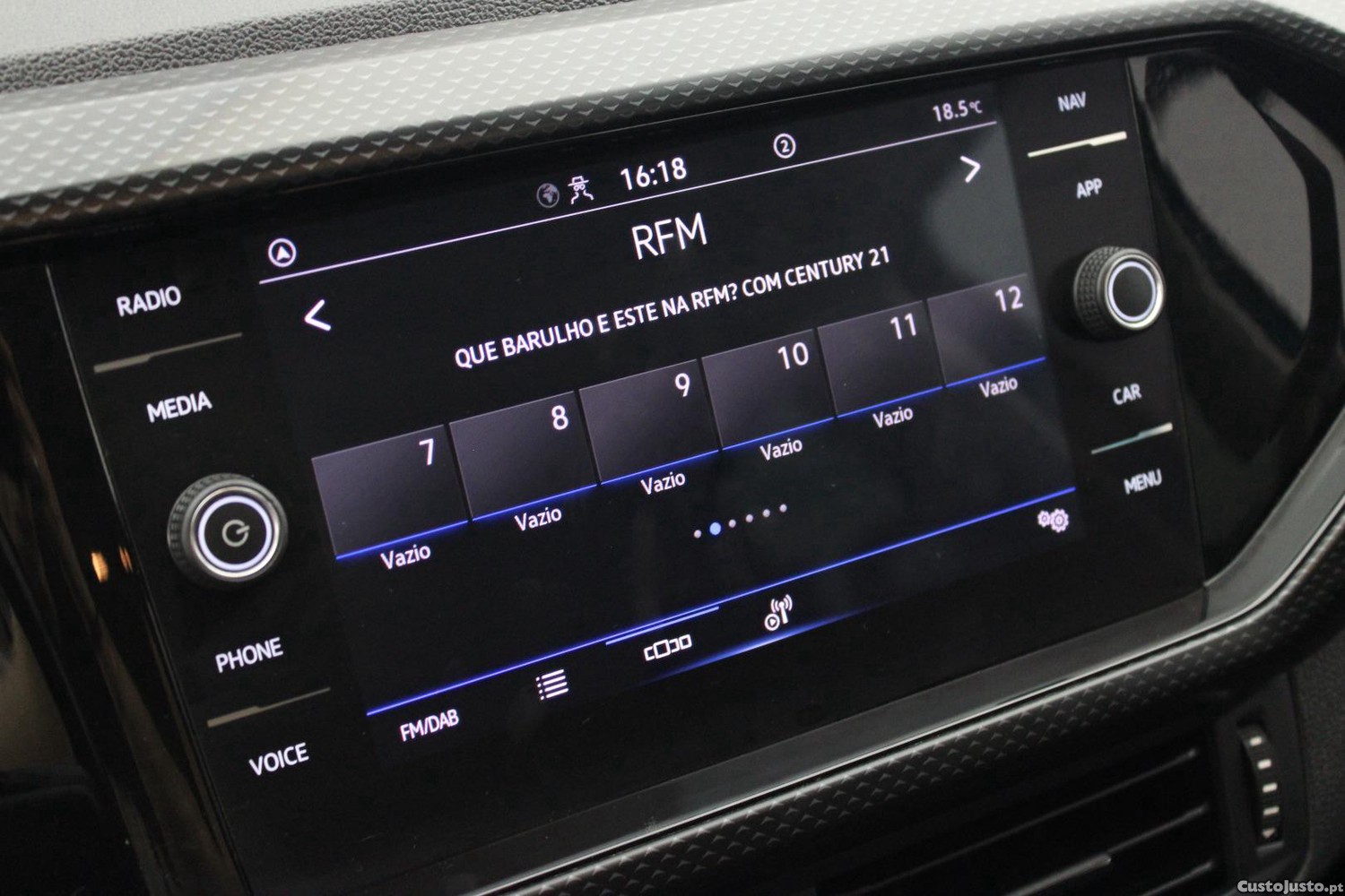 Volkswagen T-Cross 1.0 TSI LIFE — fotografia 17