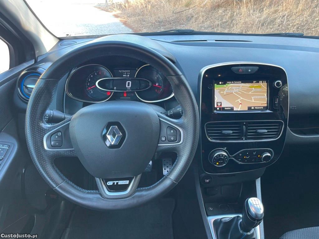 Renault Clio Sport Tourer TCE GT Line NACIONAL - 19 — photo 5