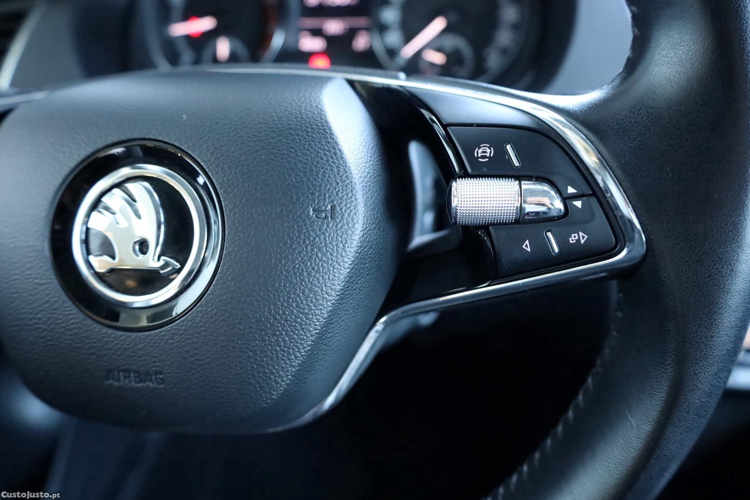 Skoda Fabia Break 1.0 TSI Ambition — fotografia 8