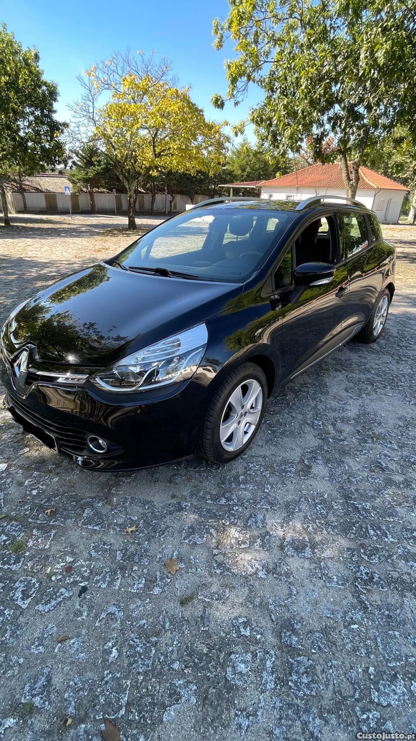 Renault Clio Sport Tourer 0.9 Tce - 16 foto 2