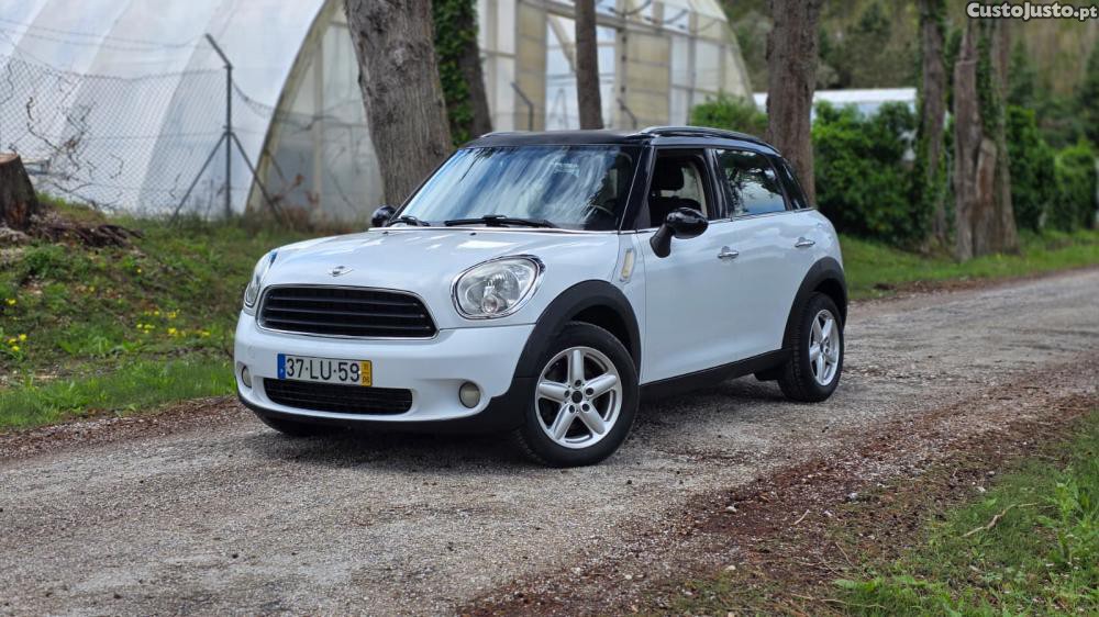 MINI Countryman One D - 11 foto 2