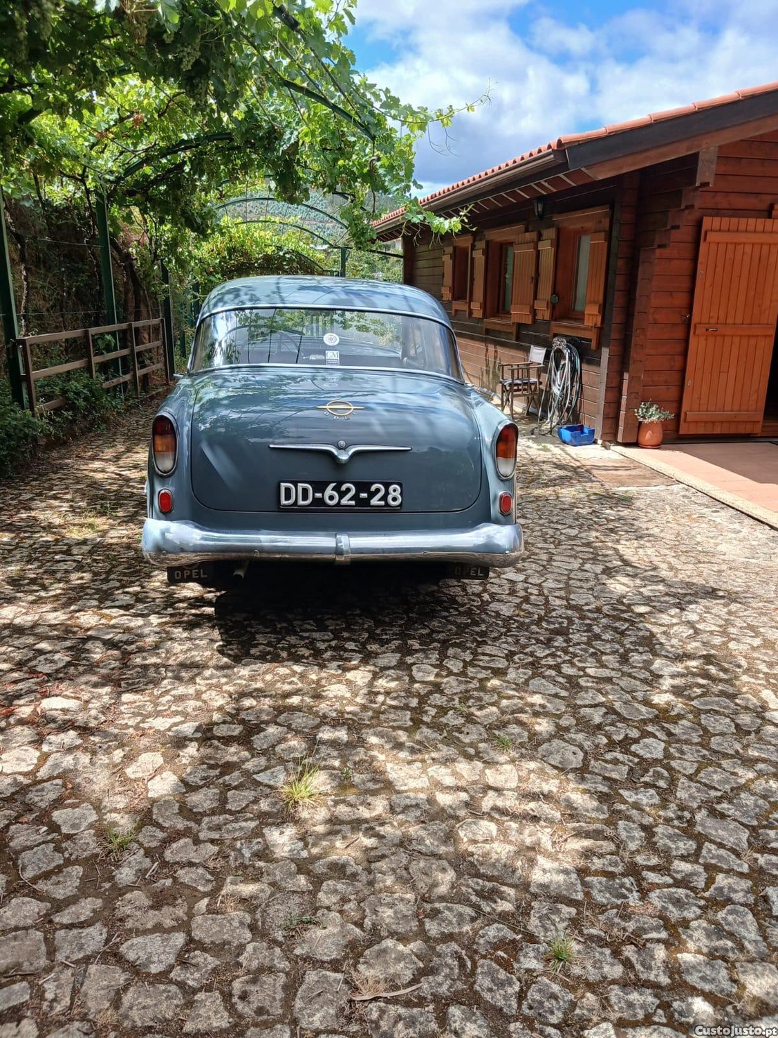 Opel Kapitan Carro foto 5