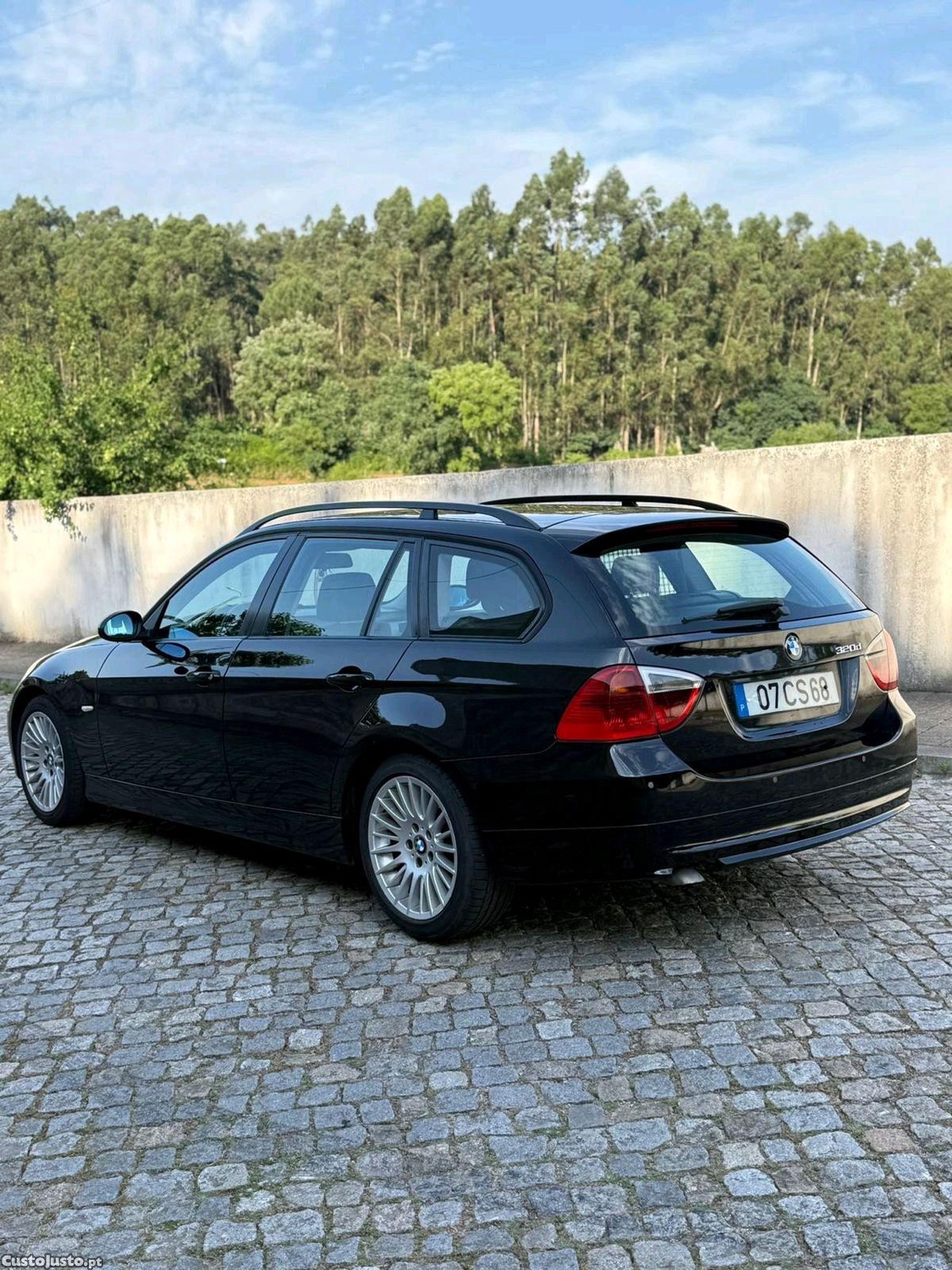 BMW 320 d E91 CX Automática — fotografia 5