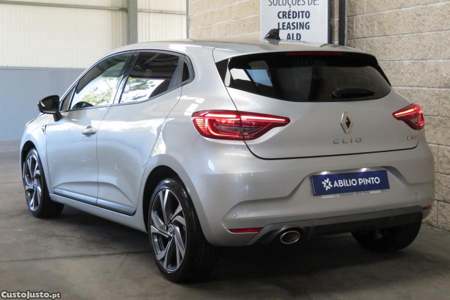Renault Clio 1.0 TCe RS Line - 22 foto 3