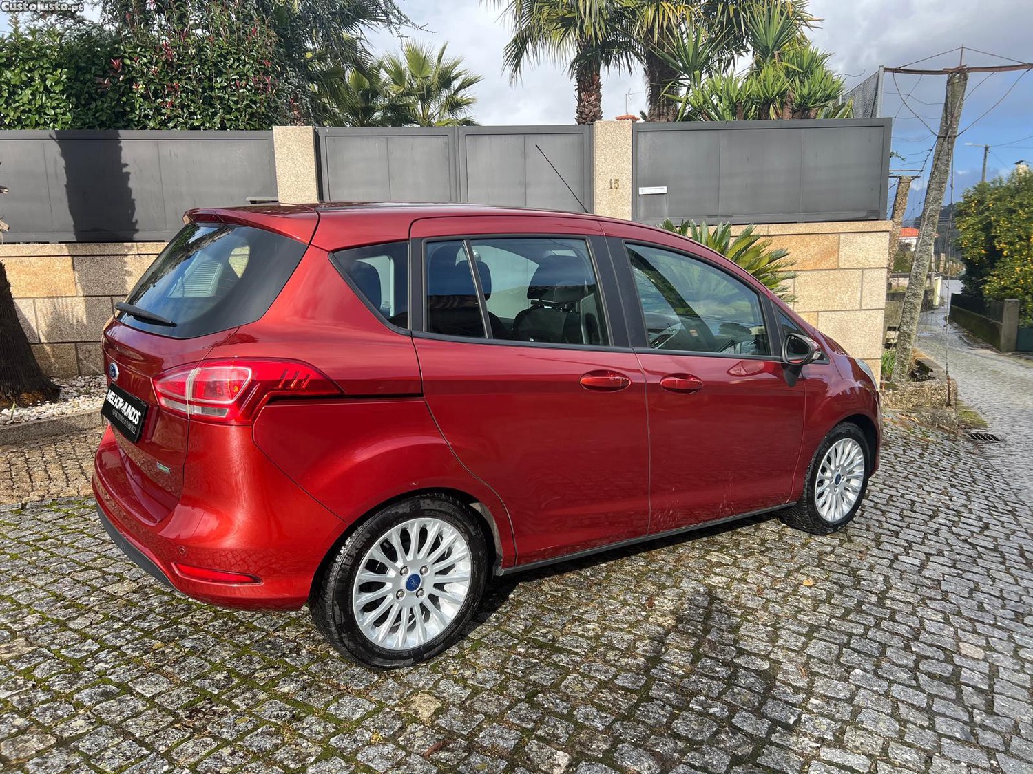 Ford B-Max 1.0 EcoBoost Titanium — fotografia 7
