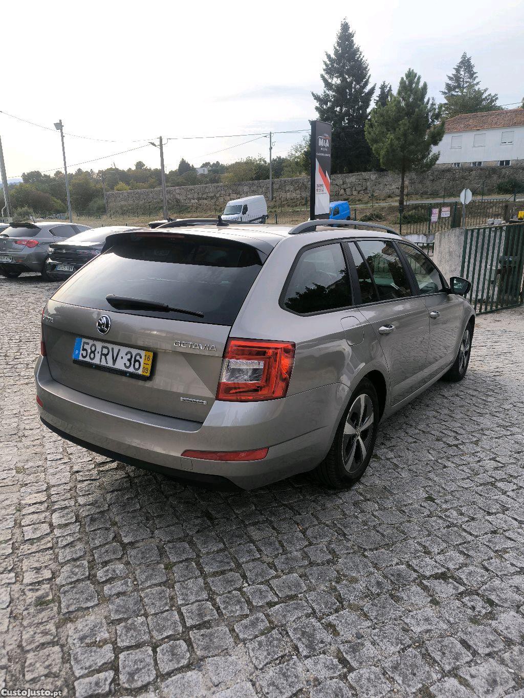Skoda Octavia Greenline — fotografia 8