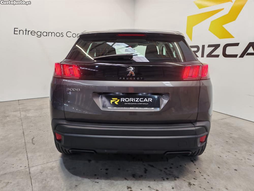 Peugeot 3008 1.5 BlueHDi Active P - 22 foto 4