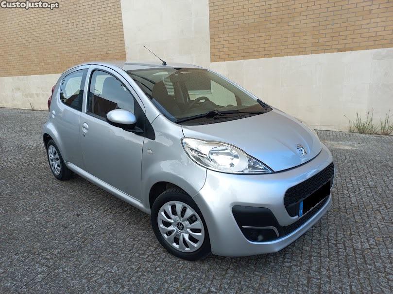 Peugeot 107 1.0 Active — photo 4