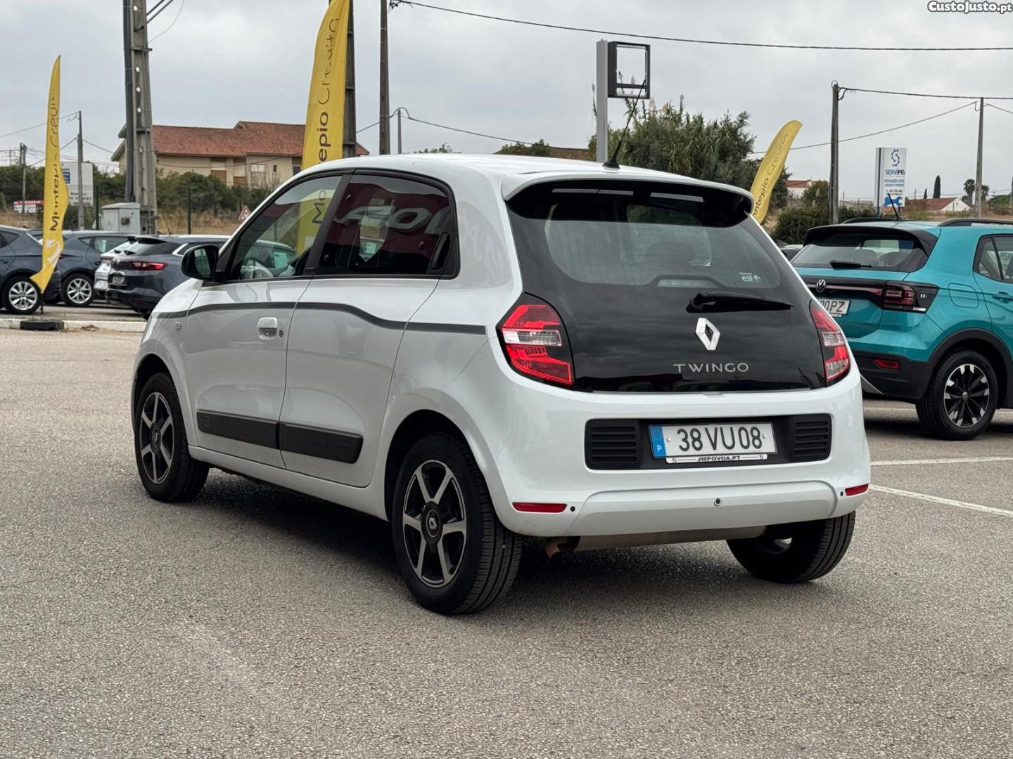 Renault Twingo 1.0 SCe Limited — fotografia 27