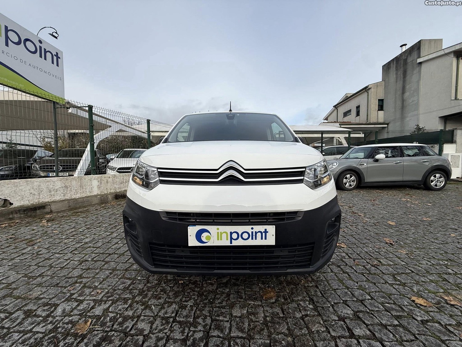 Citroën Berlingo 1.5 Blue-HDI Driver M 3 Lugares 102cv — fotografia 12