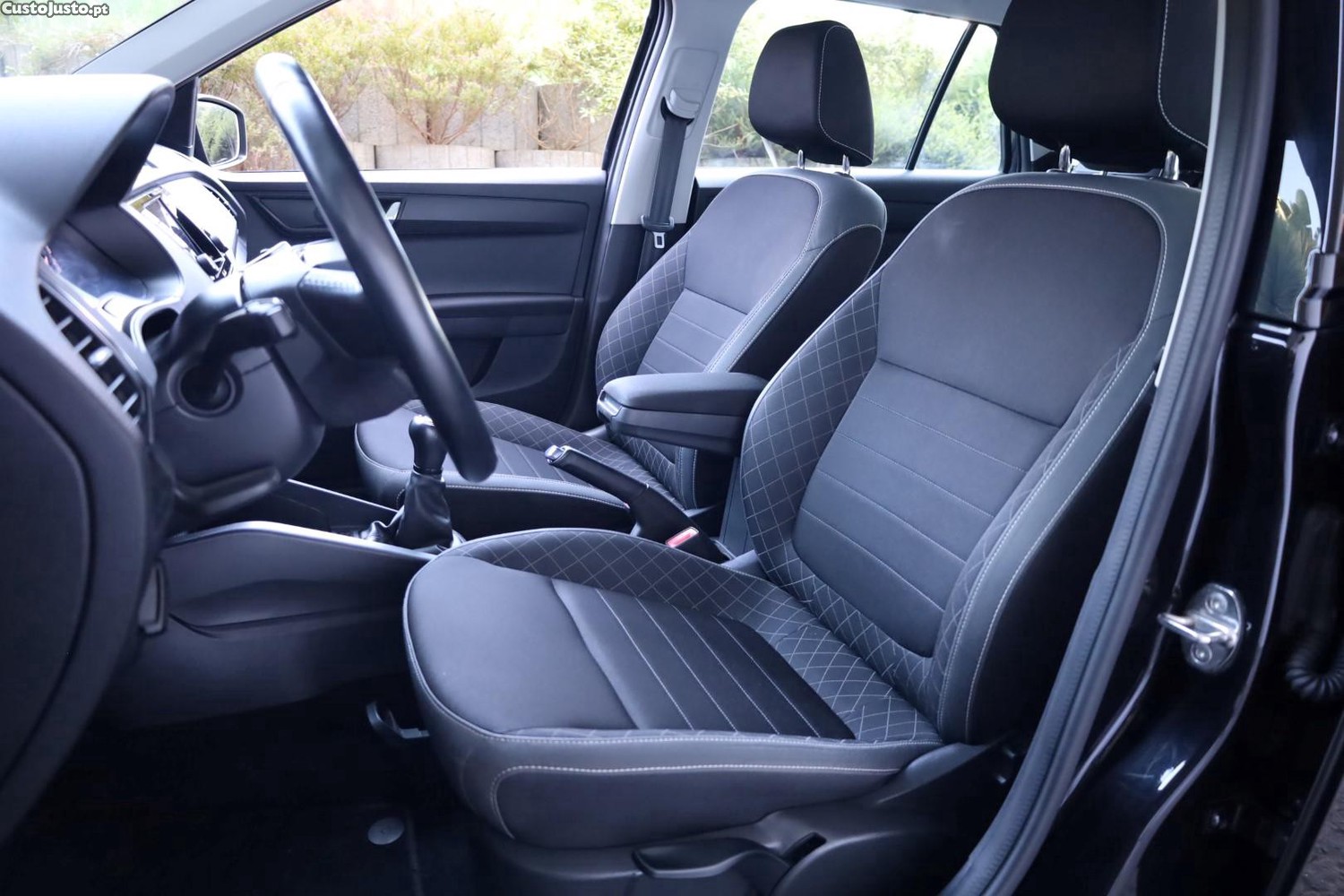 Skoda Fabia Break 1.0 TSI Ambition — fotografia 4
